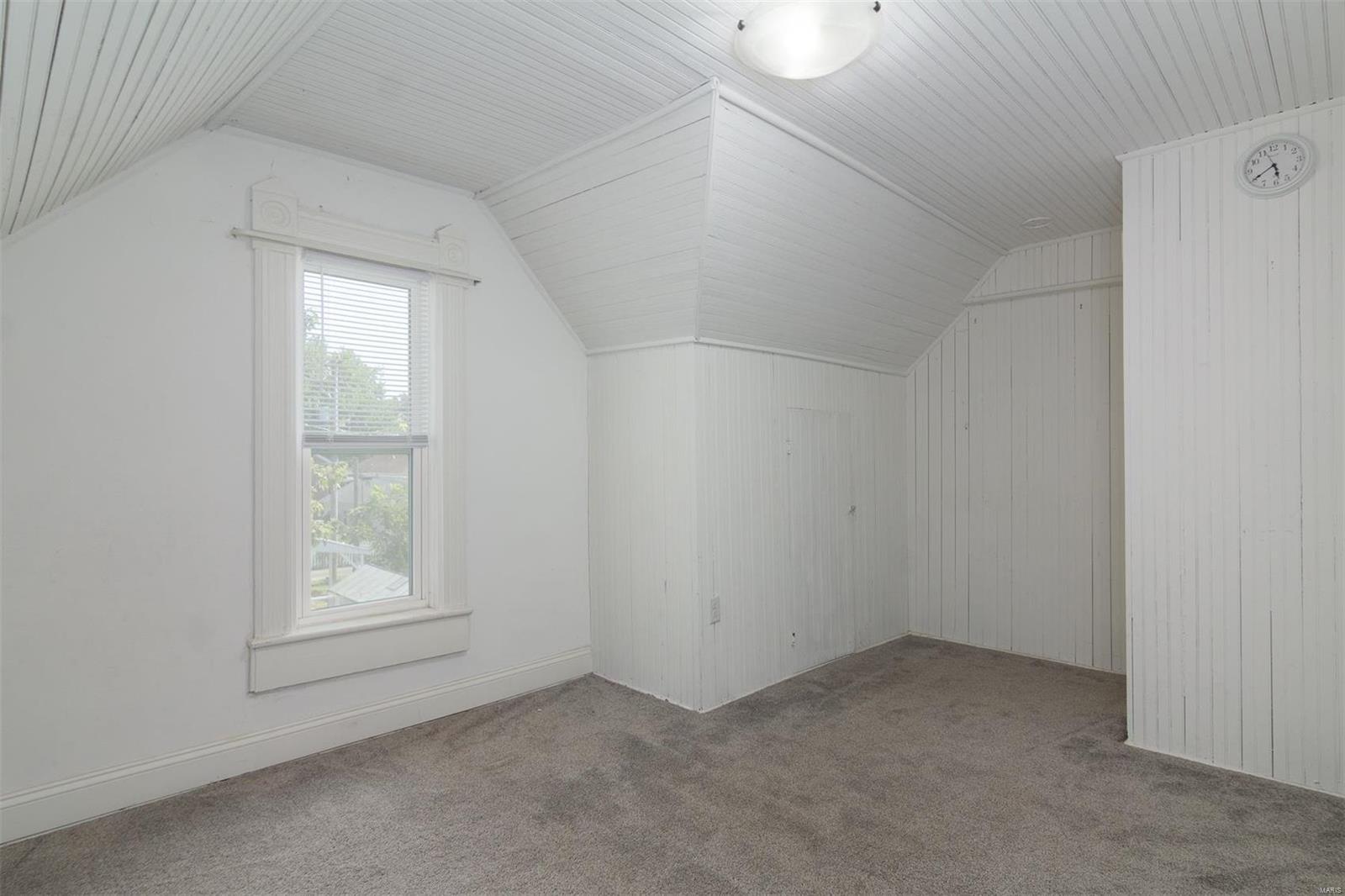 1325 Pine Street Highland, IL 62249 - Photo 21 of 33