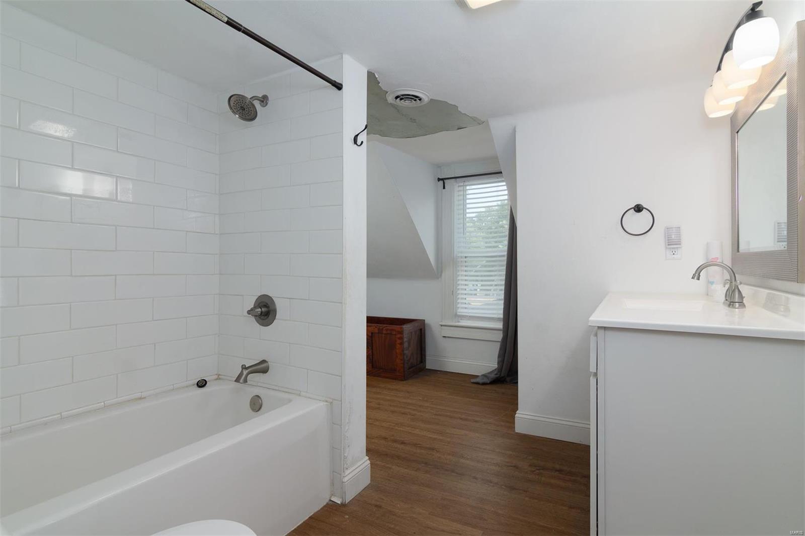 1325 Pine Street Highland, IL 62249 - Photo 27 of 33