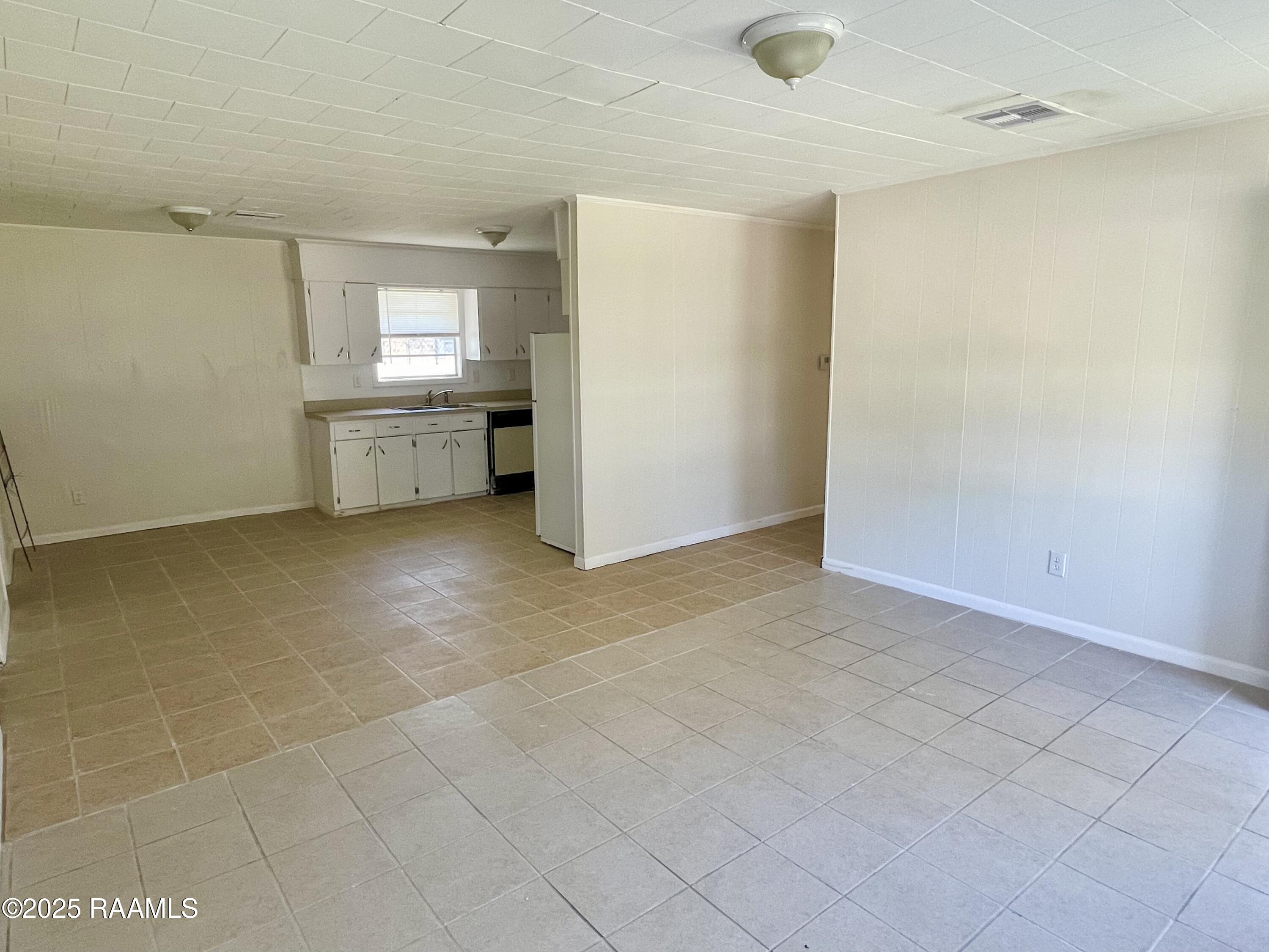 1084 Red Barn Road Breaux Bridge, LA 70517 - Photo 3 of 11 IMG_4593