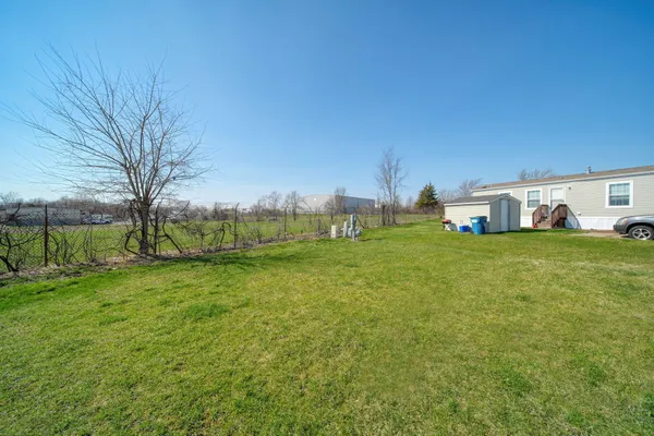 $70,000 | 320 Grand River Drive, Adrian, MI 49221