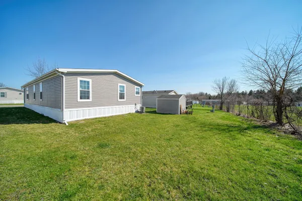 $70,000 | 320 Grand River Drive, Adrian, MI 49221