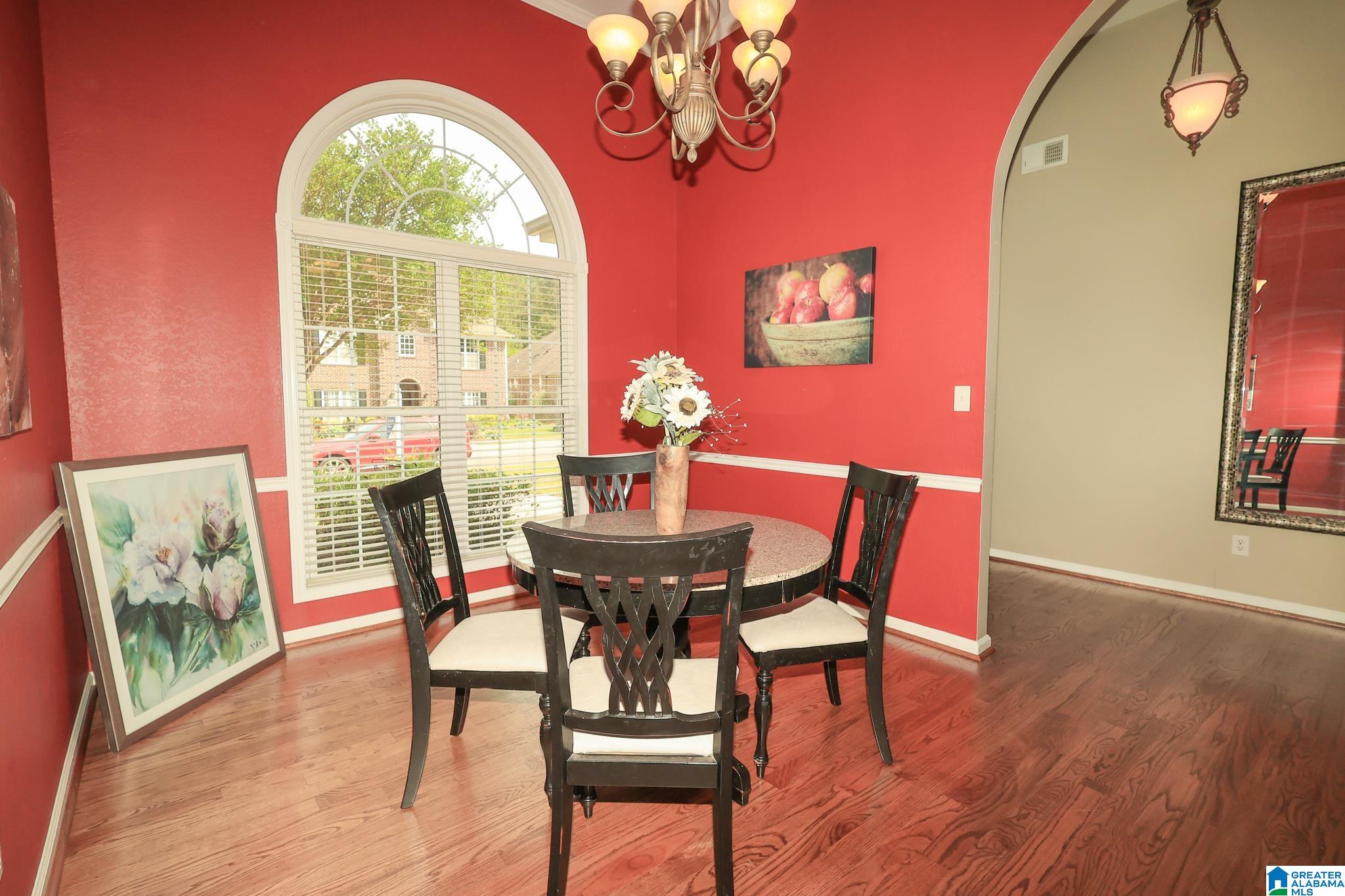 124 Cove Lane Pelham, AL 35124 - Photo 7 of 36