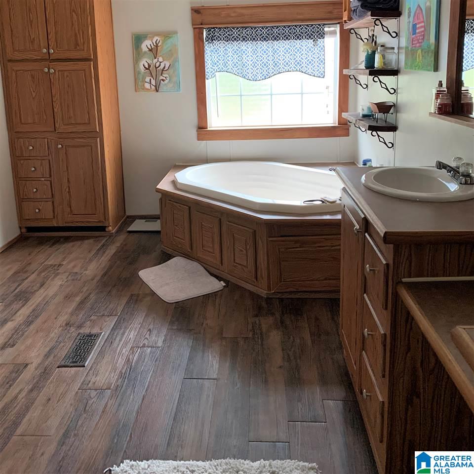 1290 Elvester Road Warrior, AL 35180 - Photo 23 of 25