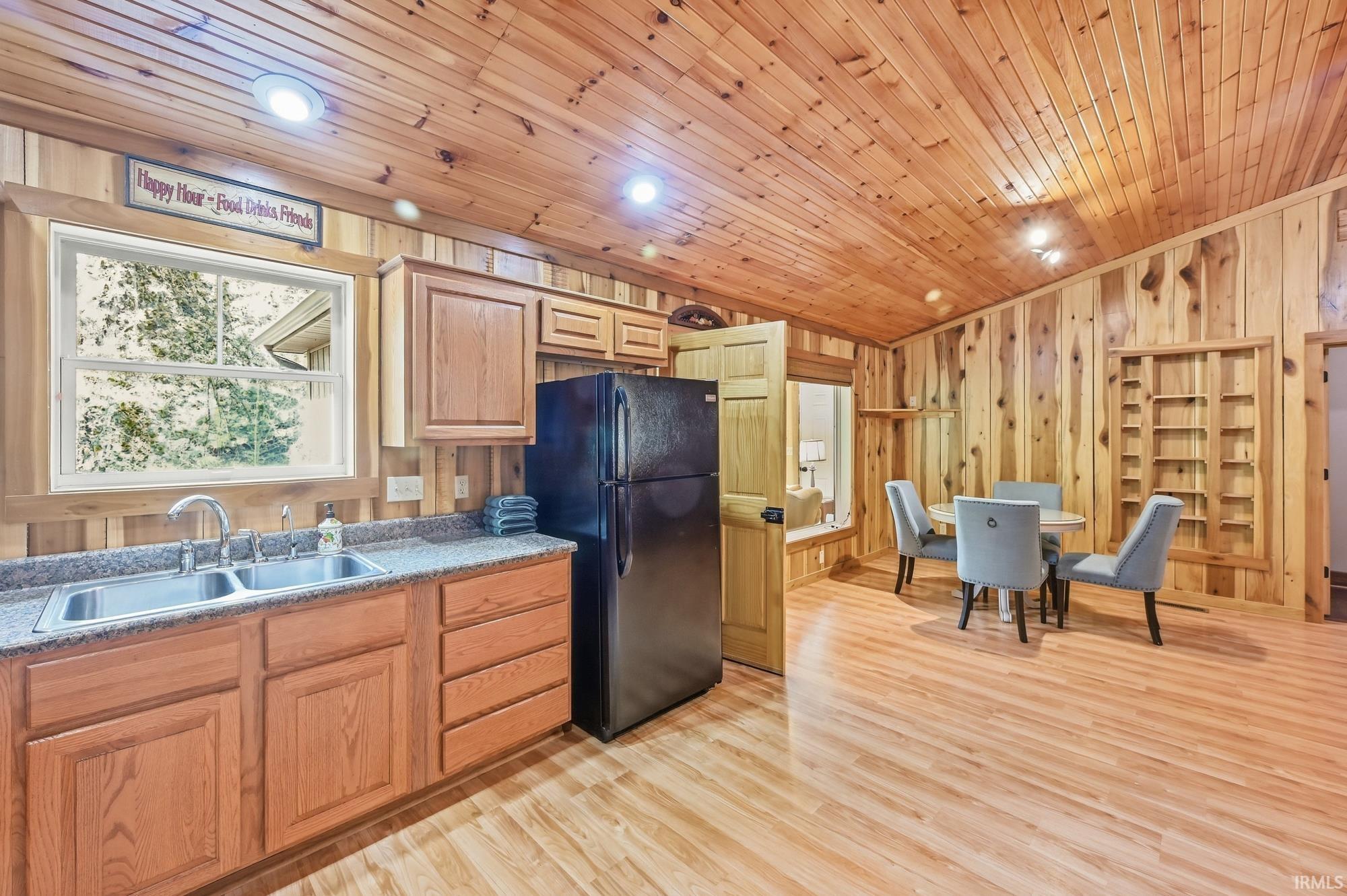 1644 Hunsaker Road Boonville, IN 47601 - Photo 25 of 49 Gallery Image 25