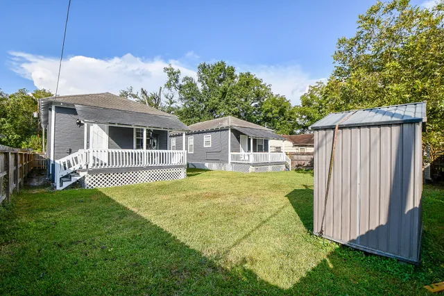 a house view with a garden space