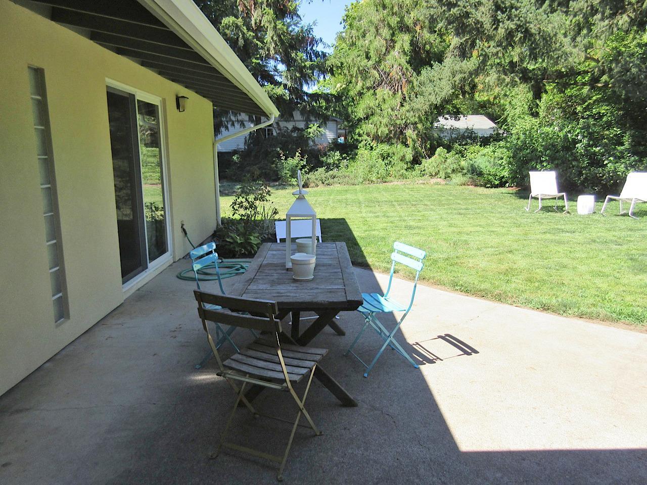 2299 Crestbrook Road Medford, OR 97504 - Photo 13 of 18 Additional Photo