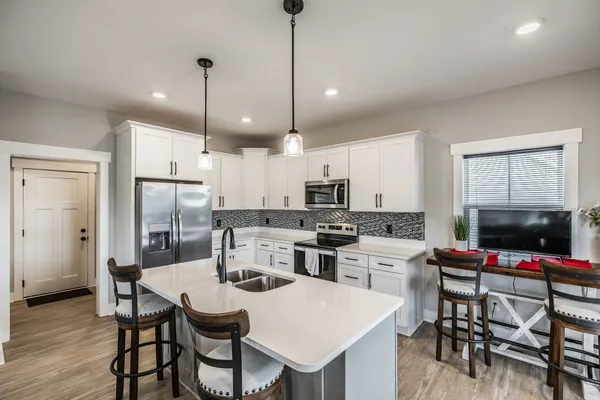 $449,900 | 1017 Camden Trail, Greenbrier, TN 37073