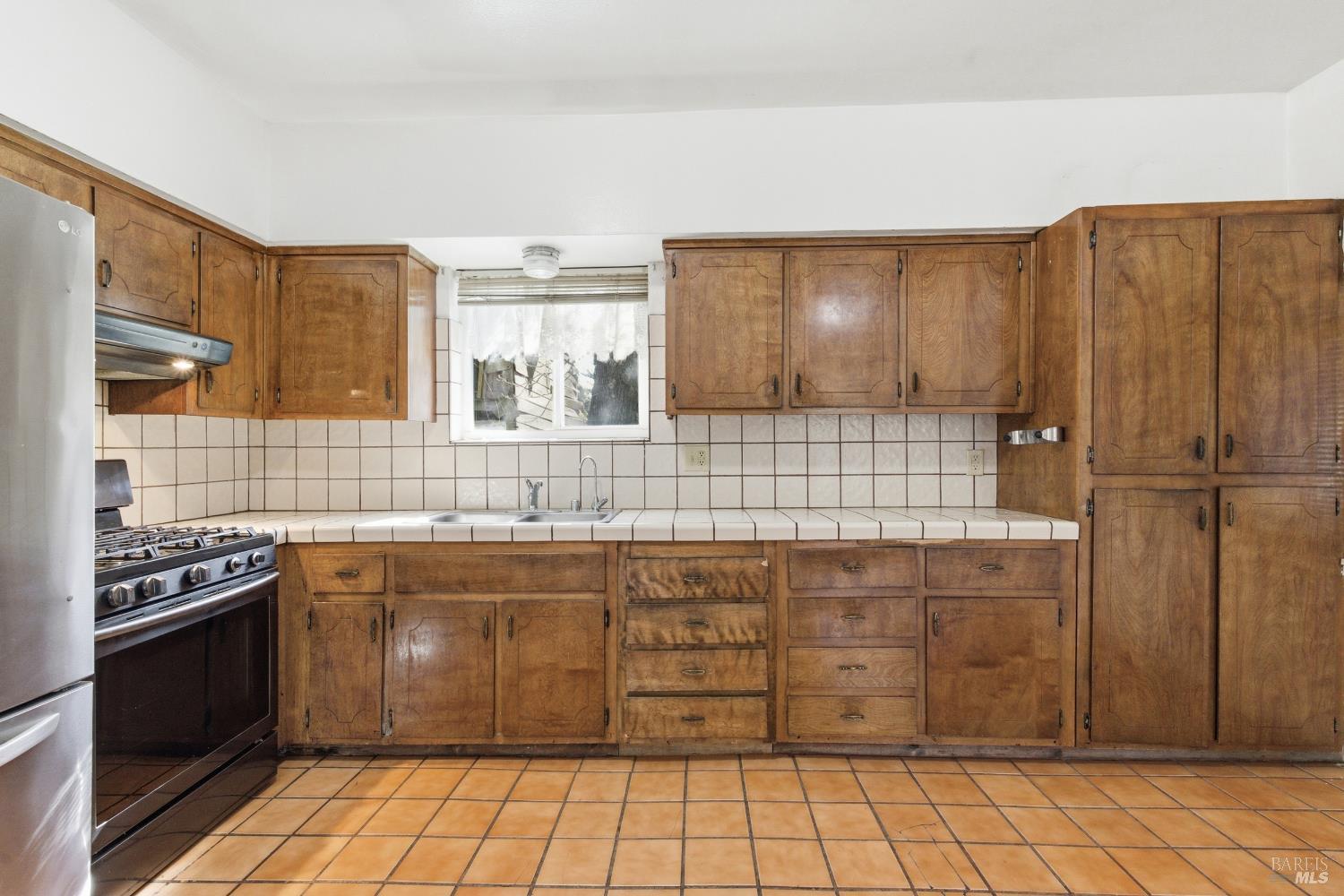 5383 Vaca Station Road Elmira, CA 95625 - Photo 23 of 40