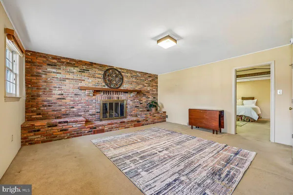 $925,000 | 11724 Enid Drive, Potomac, MD 20854