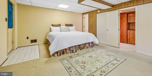 $925,000 | 11724 Enid Drive, Potomac, MD 20854