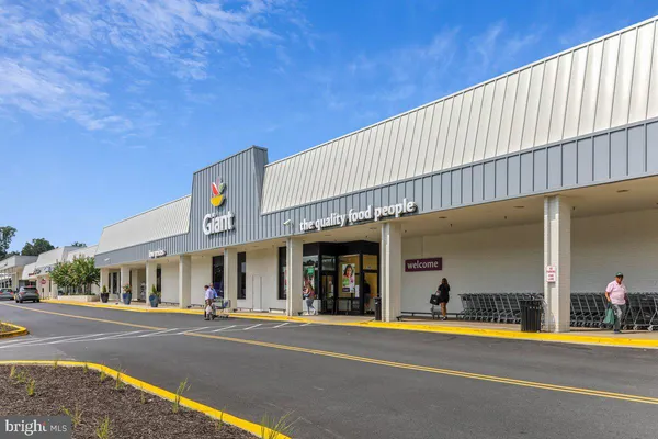 $925,000 | 11724 Enid Drive, Potomac, MD 20854