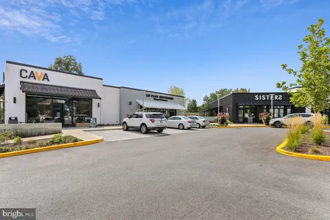 $925,000 | 11724 Enid Drive, Potomac, MD 20854