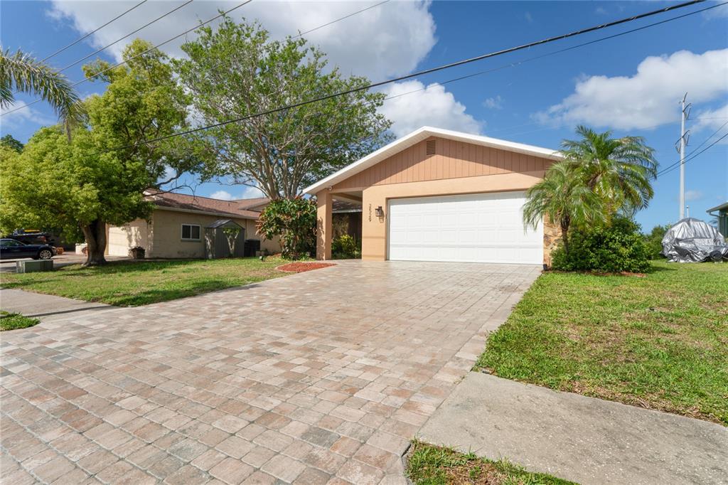 2529 San Luis Road Holiday, FL 34691 - Photo 3 of 61