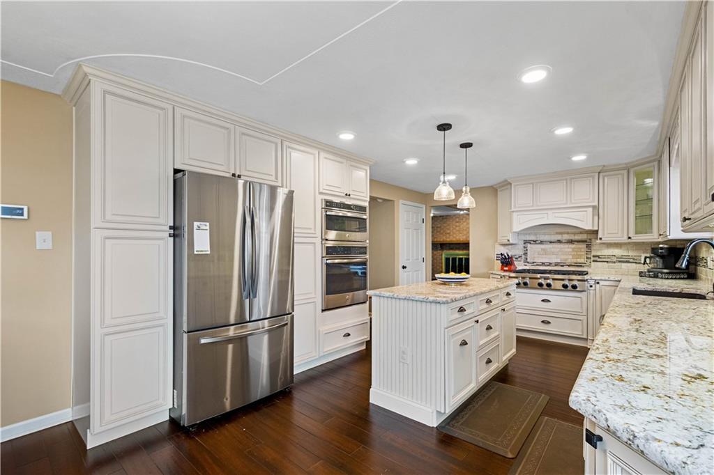272 Lewis Run Road West Mifflin, PA 15122 - Photo 11 of 45 Gallery Image 11