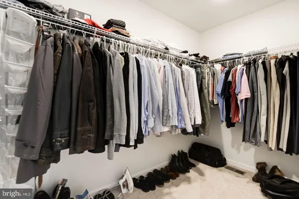 $3,700 | 42482 Dogwood Glen Square, Sterling, VA 20166