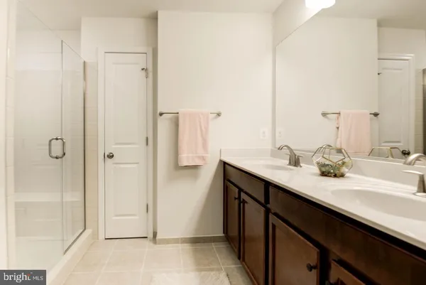 $3,700 | 42482 Dogwood Glen Square, Sterling, VA 20166