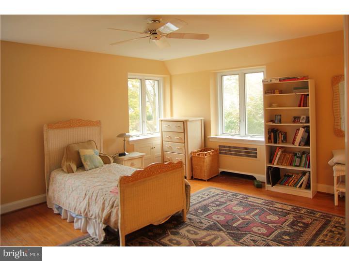 1326 Hillside Road Wynnewood, PA 19096 - Photo 9 of 22 Gallery Image 9
