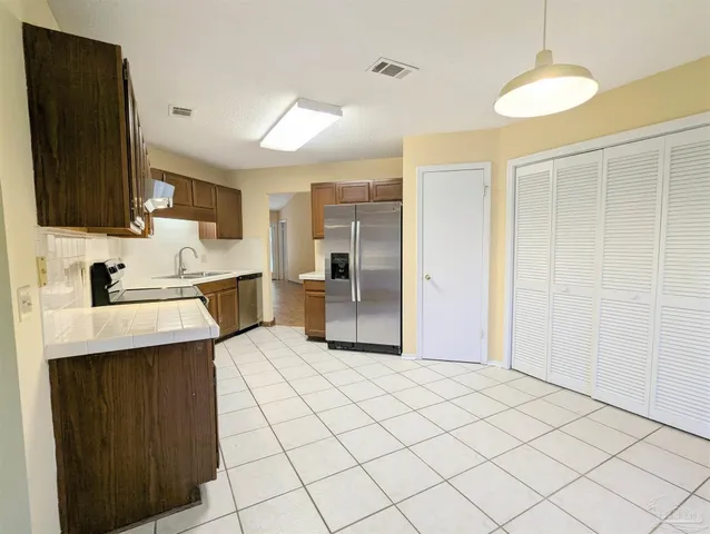 $1,850 | 512 Quail Nest Lane, Pensacola, FL 32514