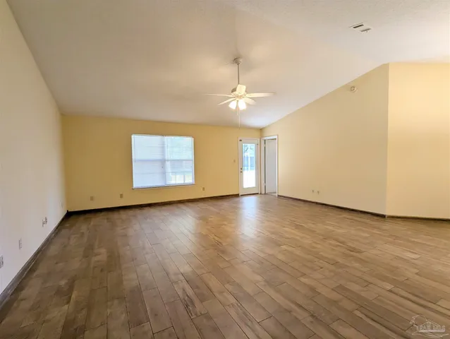 $1,850 | 512 Quail Nest Lane, Pensacola, FL 32514