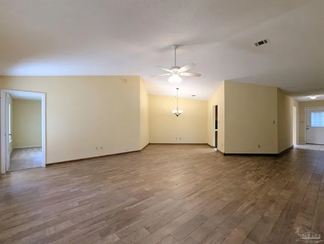 $1,850 | 512 Quail Nest Lane, Pensacola, FL 32514