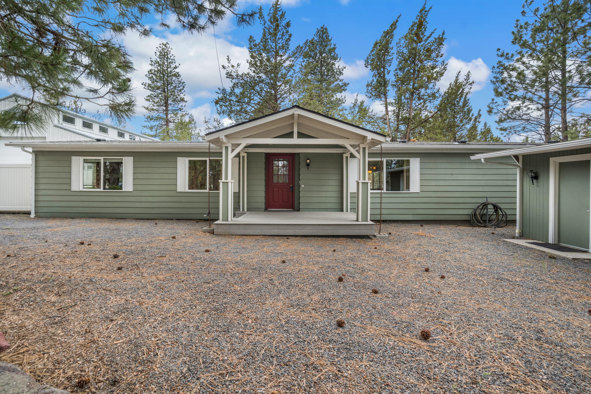 63985 Tyler Road Bend, OR 97703 - Photo 5 of 35 2022_06_09_63985_tyler_rd-19