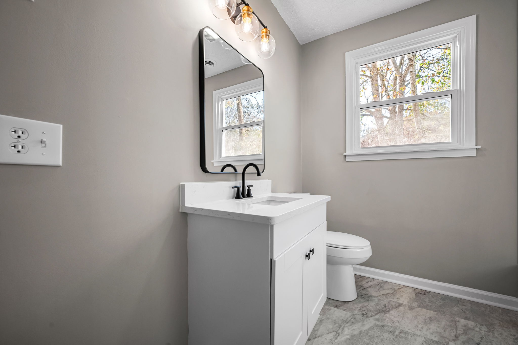 121 South Valley Road Hendersonville, TN 37075 - Photo 10 of 15 Gallery Image 10