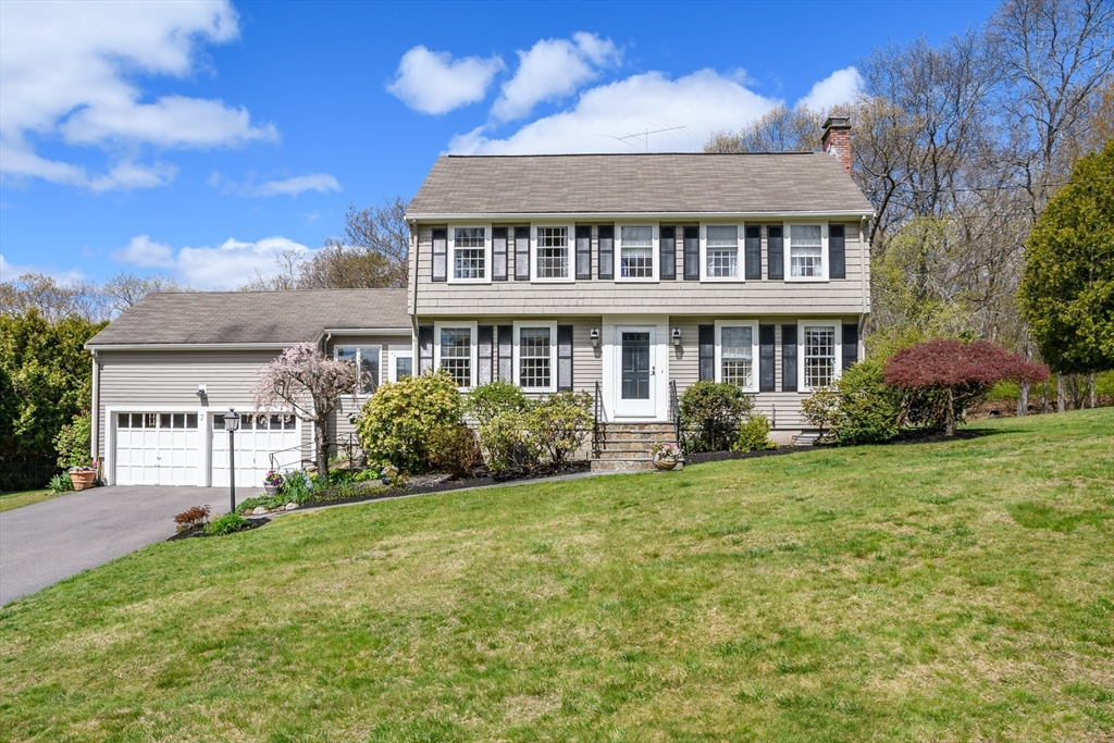 7 Woodleigh Road Natick, MA 01760 - Photo 1 of 32