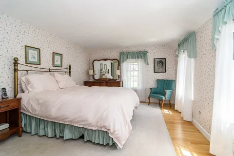 $1,189,000 | 7 Woodleigh Road, Natick, MA 01760