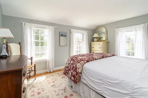 $1,189,000 | 7 Woodleigh Road, Natick, MA 01760