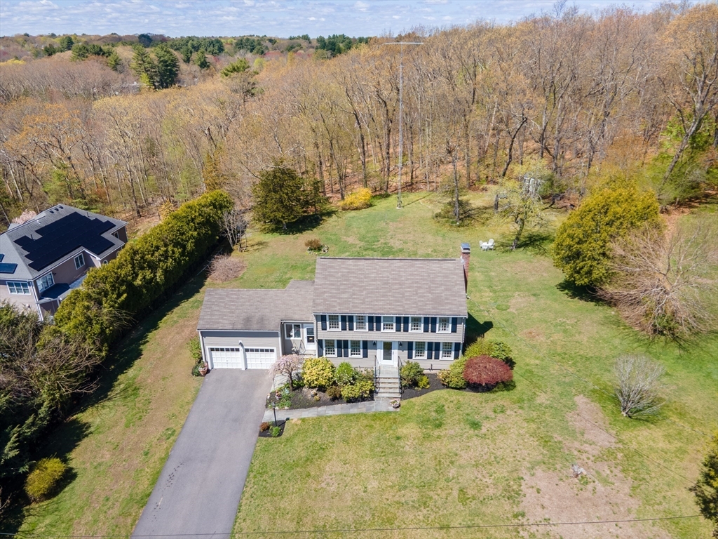 7 Woodleigh Road Natick, MA 01760 - Photo 5 of 32
