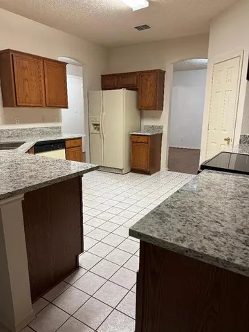 $2,400 | 514 Hugh Walker Drive, Mesquite, TX 75149