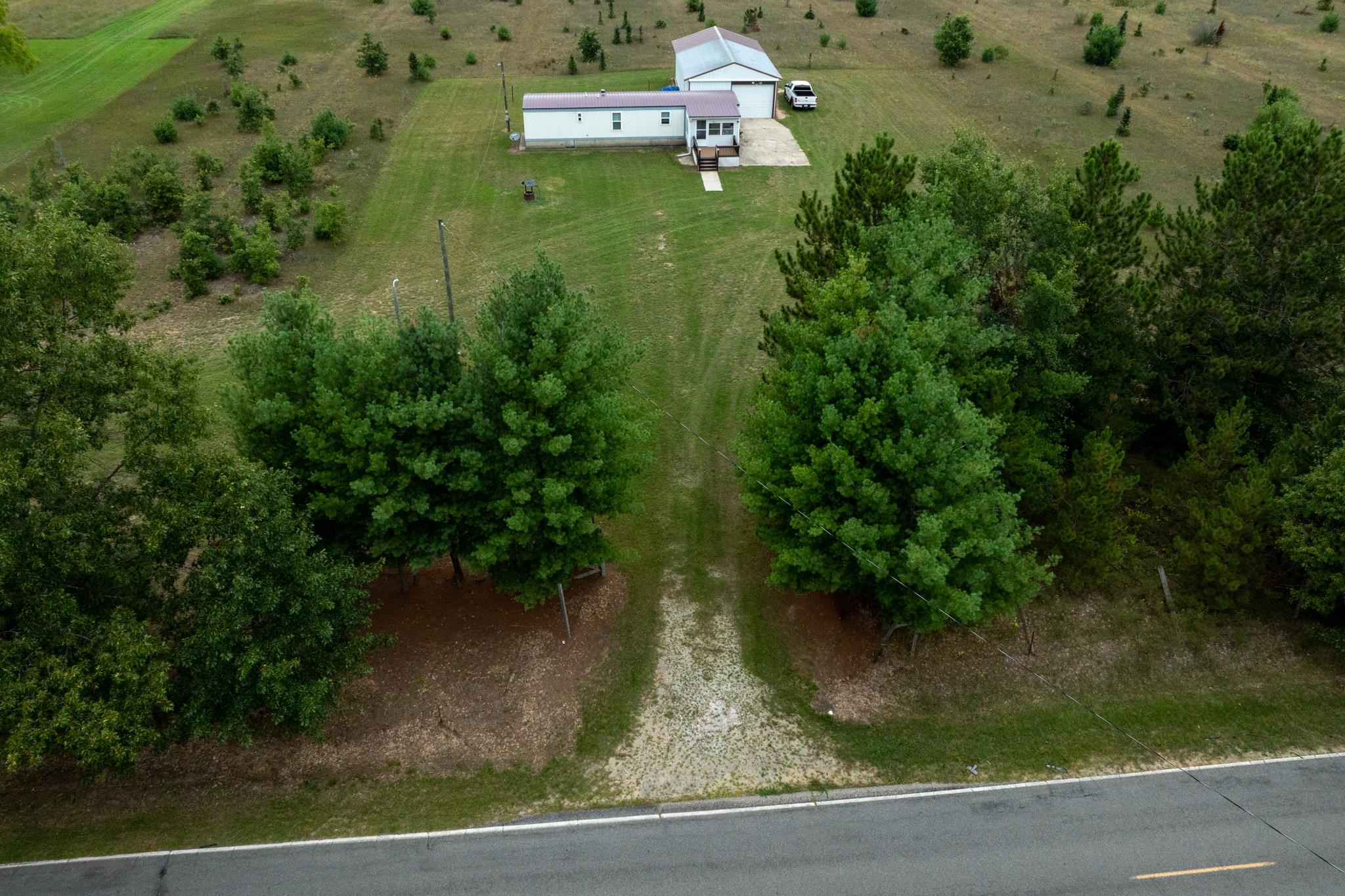 10130 Rock Road Lake, MI 48632 - Photo 20 of 44 1950573-6613aa70-fcc8-4391-bc6f-be32de2eeee8.JPG