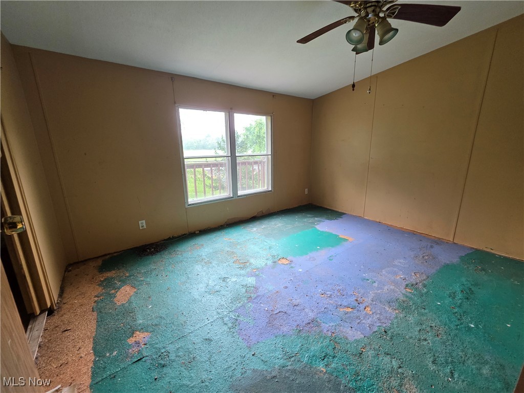 8889 Cumberland Road Southwest Bowerston, OH 44695 - Photo 12 of 14 Gallery Image 12
