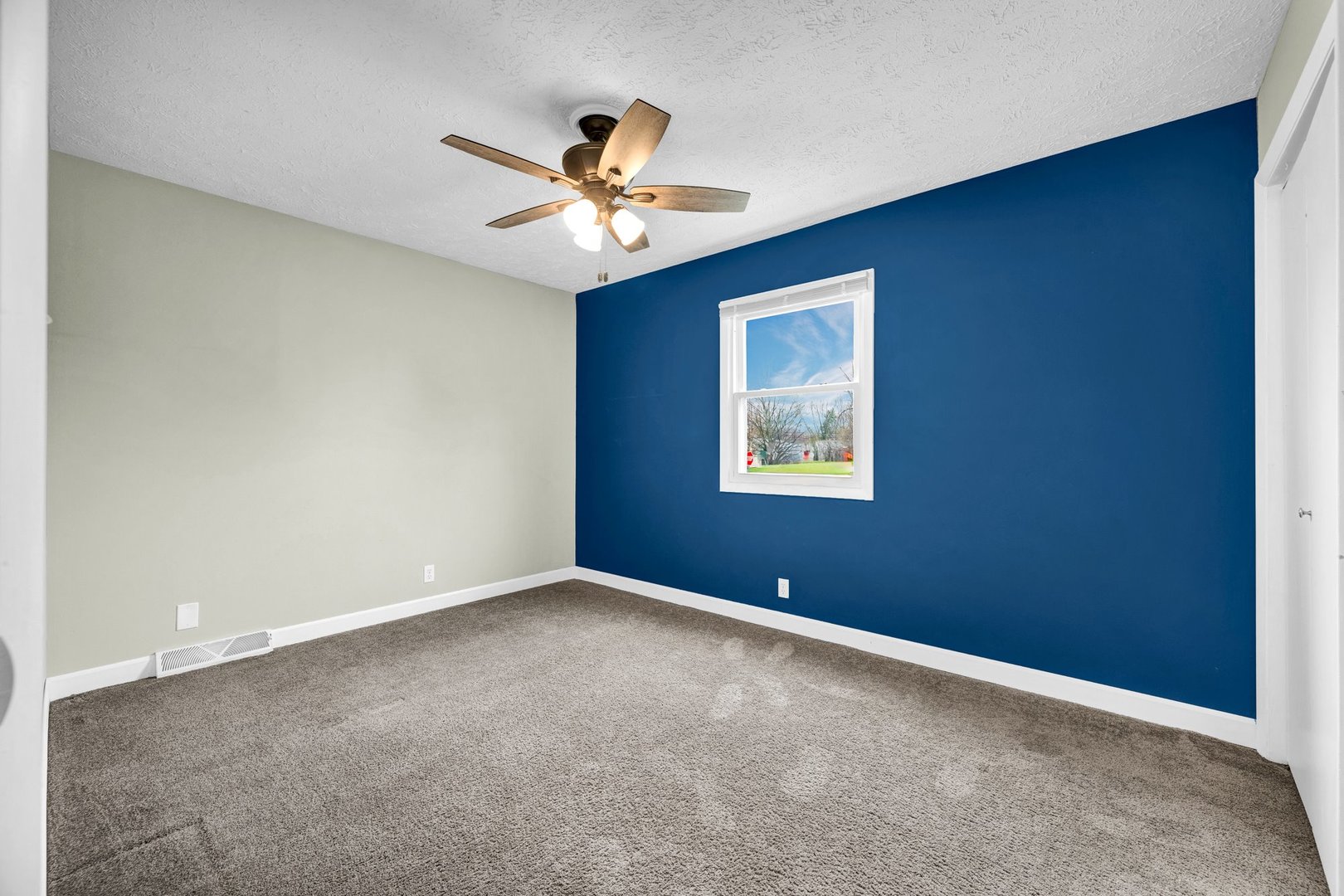 227 Belview Avenue Normal, IL 61761 - Photo 15 of 31