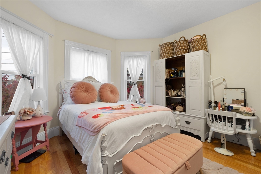 26 Clay Avenue Everett, MA 02149 - Photo 12 of 30