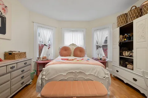 $799,900 | 26 Clay Avenue, Everett, MA 02149