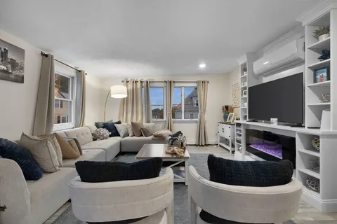 $799,900 | 26 Clay Avenue, Everett, MA 02149