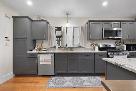 $799,900 | 26 Clay Avenue, Everett, MA 02149