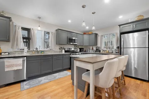 $799,900 | 26 Clay Avenue, Everett, MA 02149