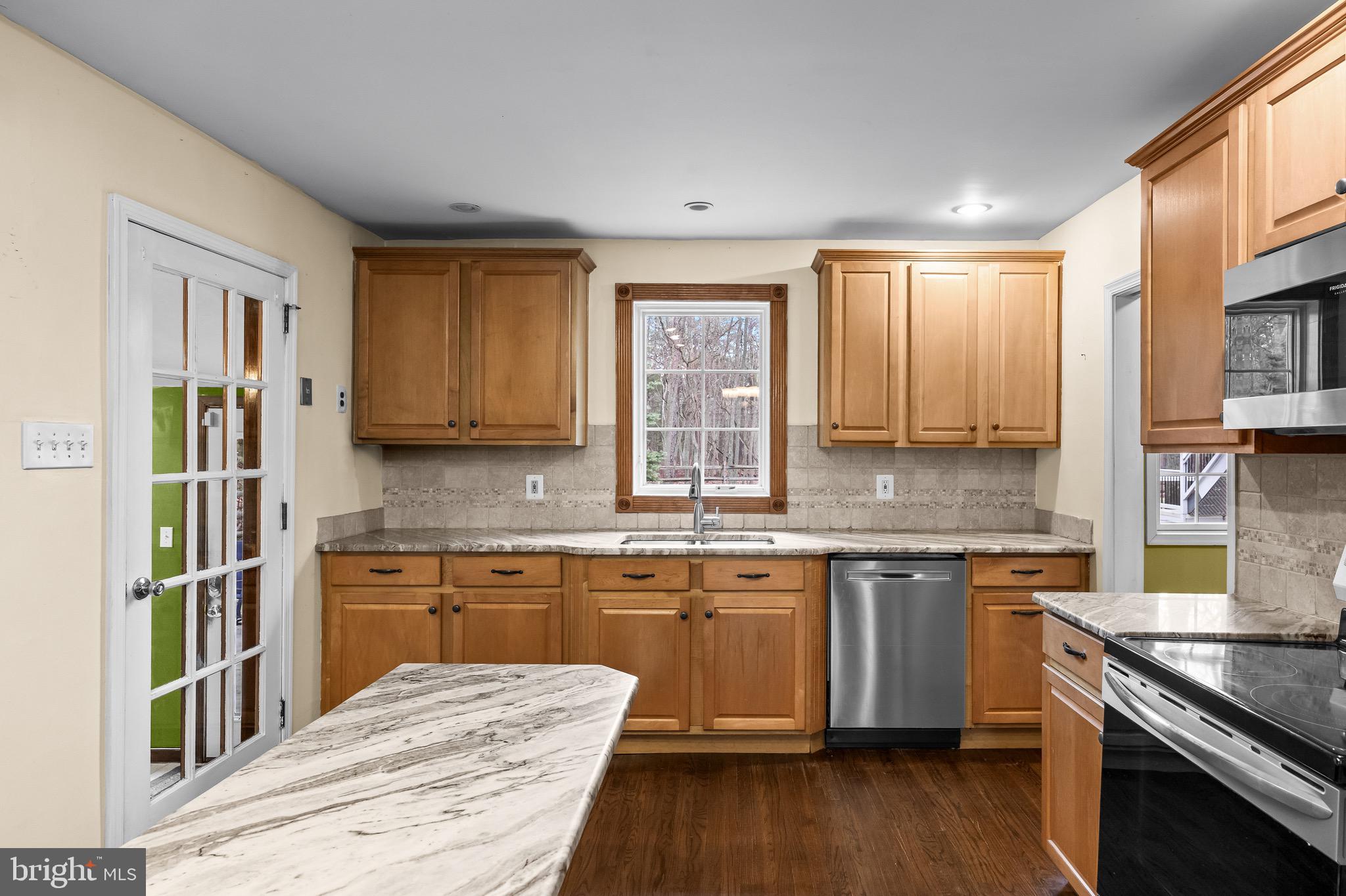 528 Kettle Run Road Marlton, NJ 08053 - Photo 13 of 43 Kitchen leading to enclosed sun porch