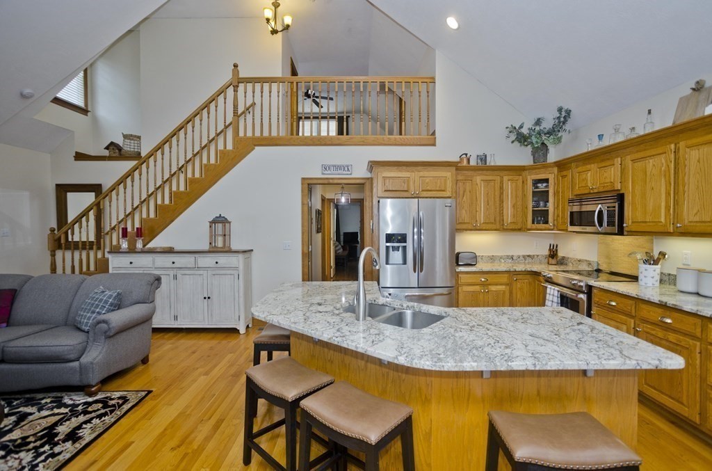11 John Mason Road Southwick, MA 01077 - Photo 7 of 42 Gallery Image 7