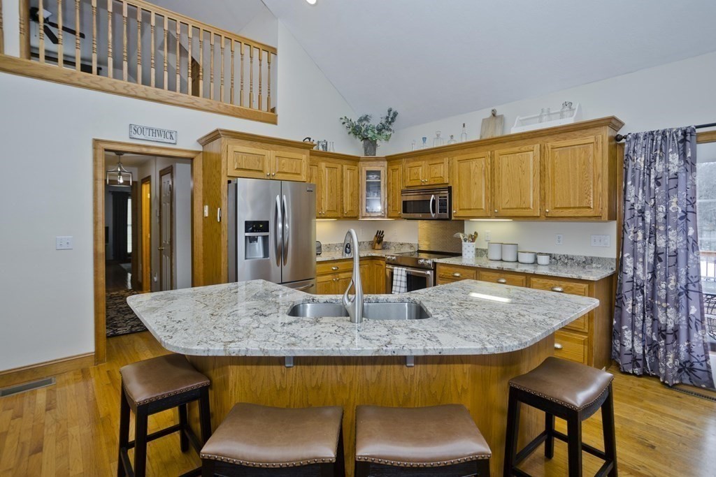 11 John Mason Road Southwick, MA 01077 - Photo 8 of 42 Gallery Image 8