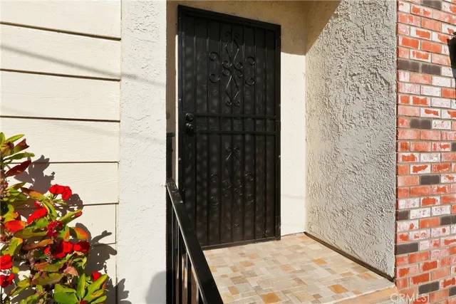 $745,000 | 105 North El Molino Street, Unit E, Alhambra, CA 91801