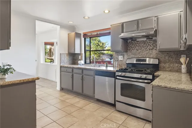 $745,000 | 105 North El Molino Street, Unit E, Alhambra, CA 91801