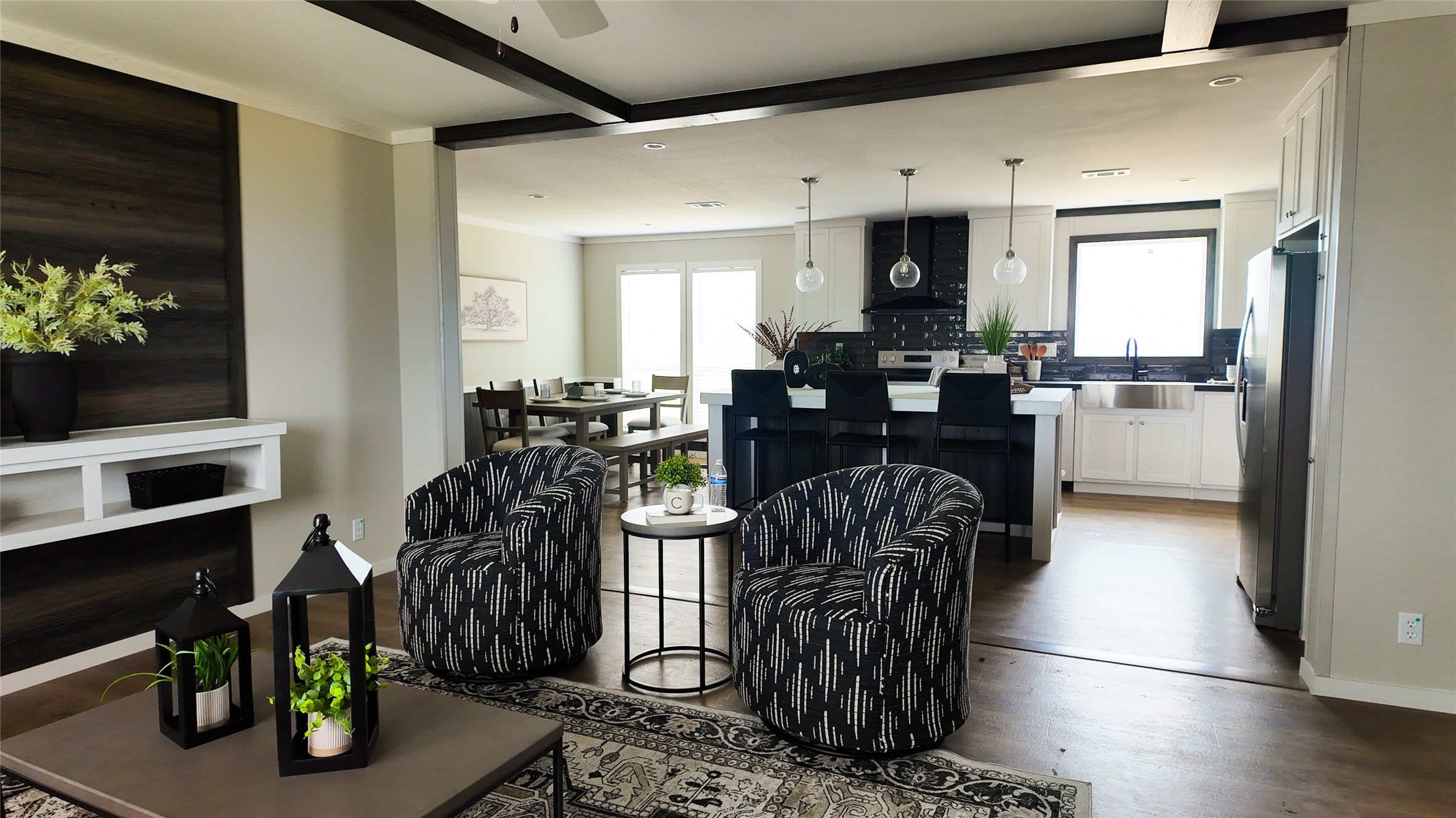 147 Ardales Drive Elgin, TX 78621 - Photo 2 of 14