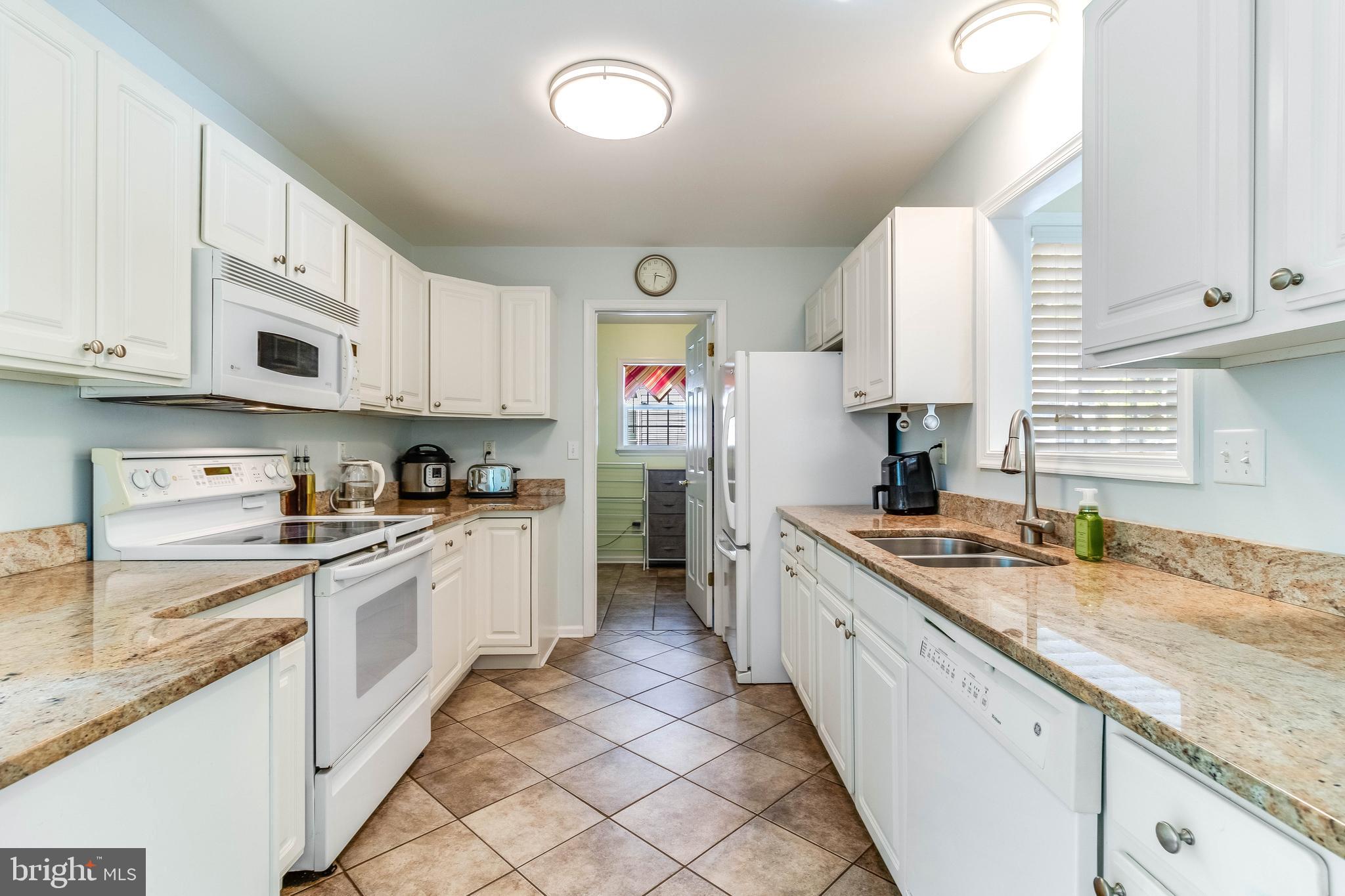 207 Windjammer Road Berlin, MD 21811 - Photo 11 of 41
