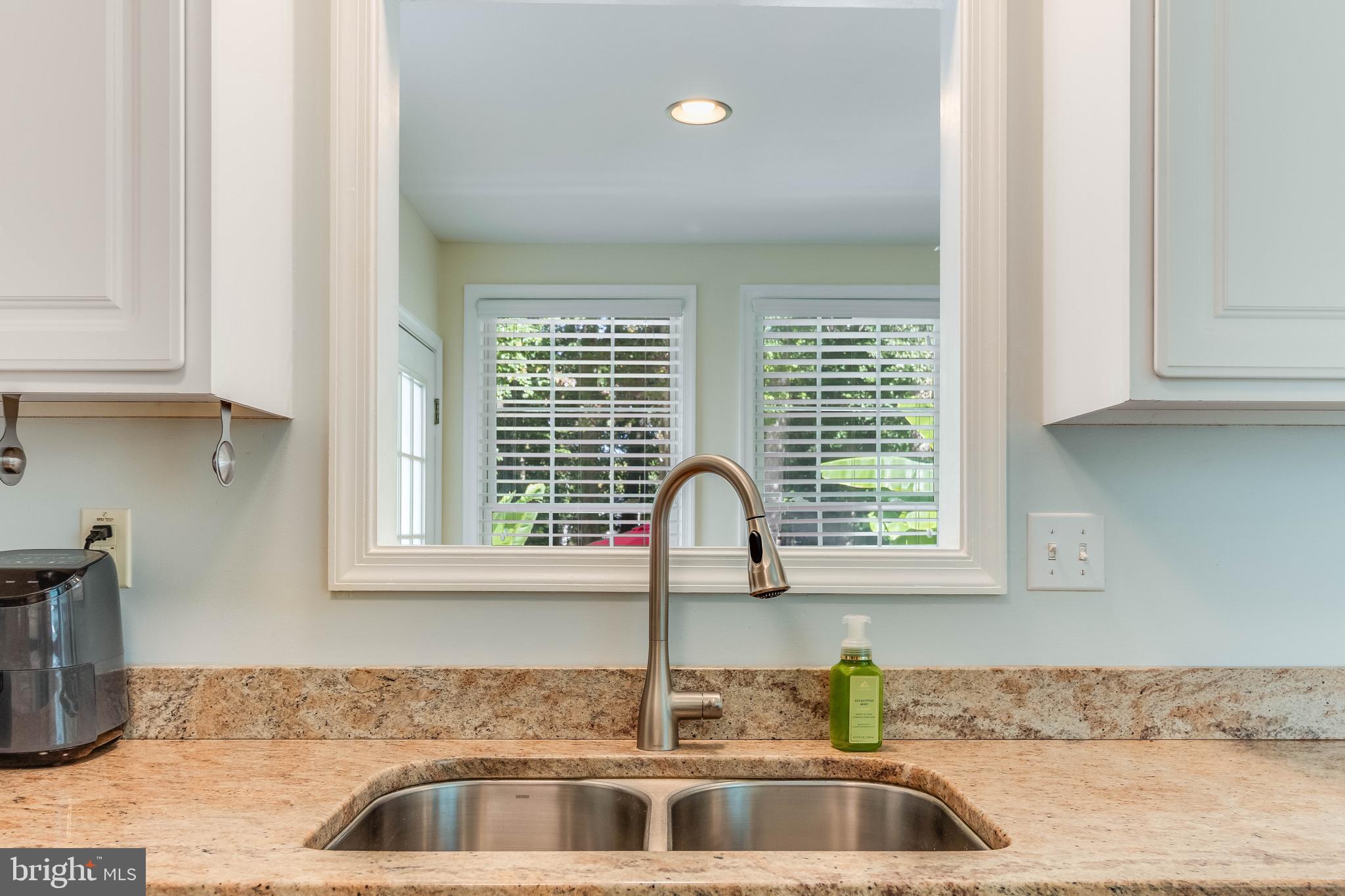 207 Windjammer Road Berlin, MD 21811 - Photo 13 of 41