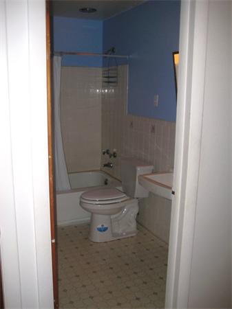 50 Tokeneke Road, Unit 20 Holyoke, MA 01040 - Photo 11 of 13 Gallery Image 11
