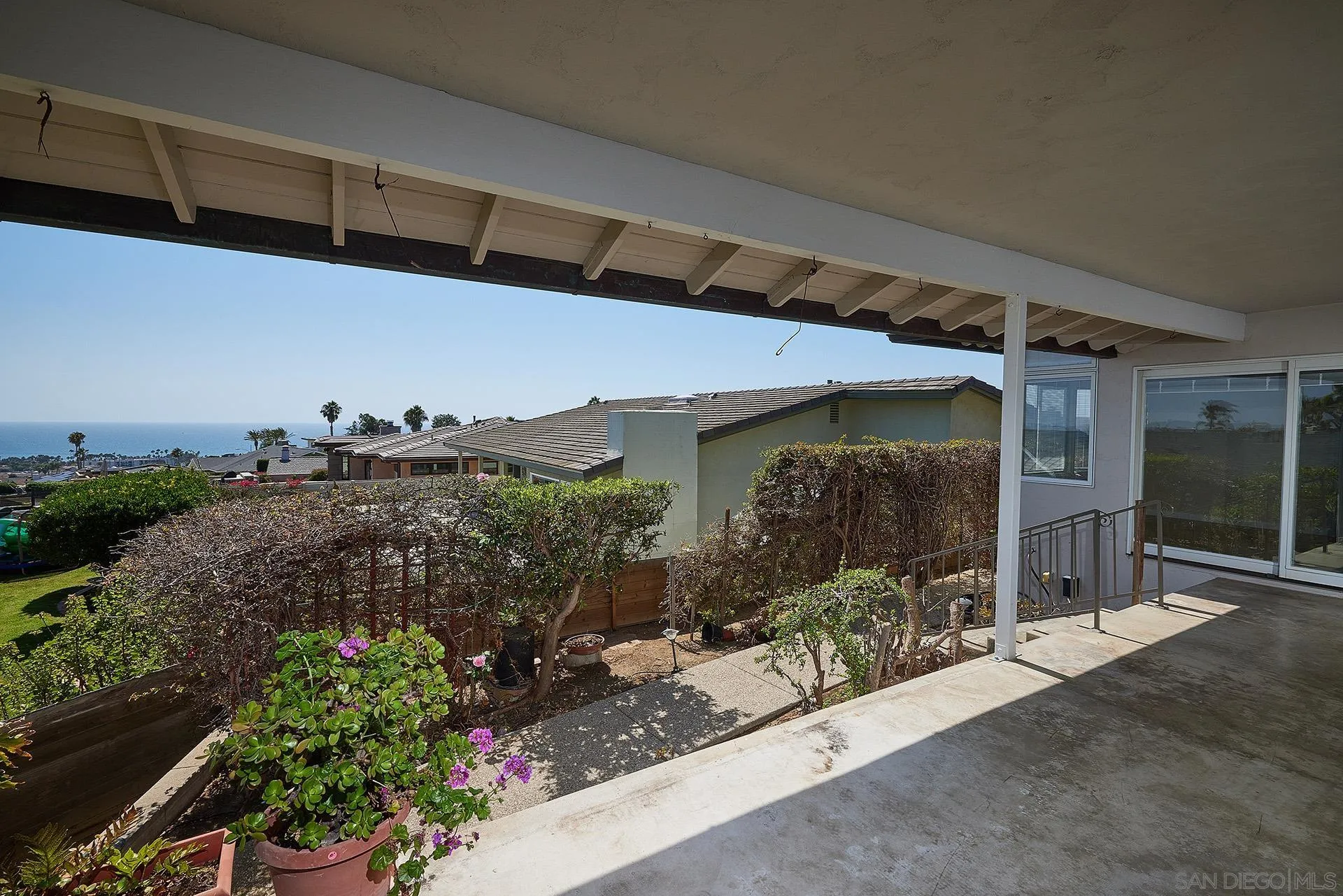 5560 Moonlight Lane La Jolla, CA 92037 - Photo 12 of 48 a view of a porch