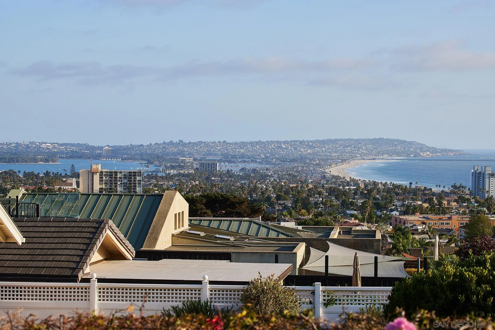 5560 Moonlight Lane La Jolla, CA 92037 - Photo 37 of 48 an aerial view of multiple house